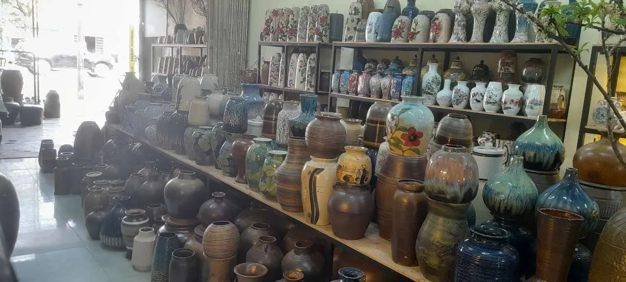 Chum, Vại Gốm Sứ LHC Đà Nẵng: Kết Tinh Của Giá Trị Truyền Thống và Chất Lượng Hiện Đại